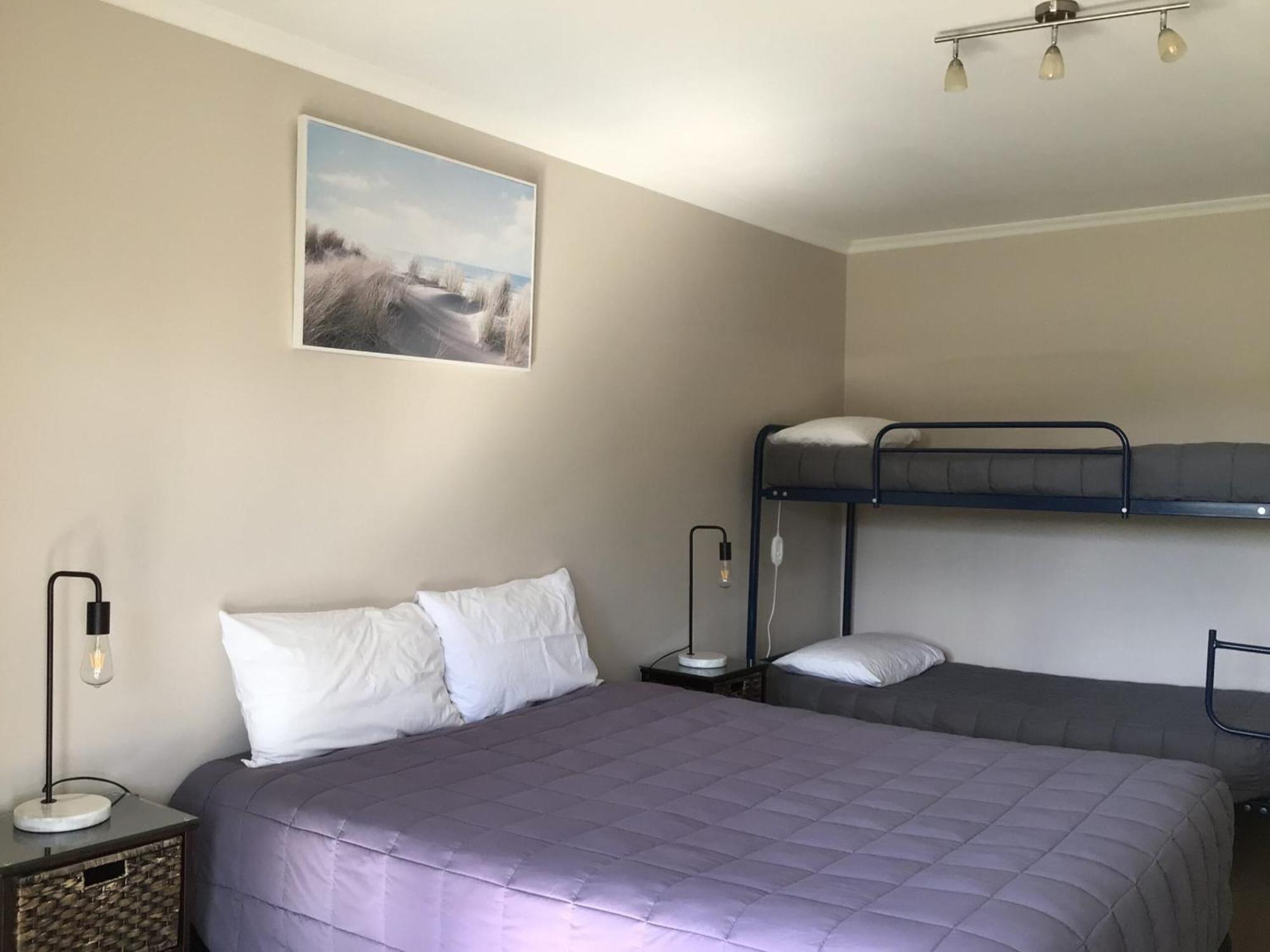 Fiordland Great Views Holiday Park Те Анау Екстериор снимка