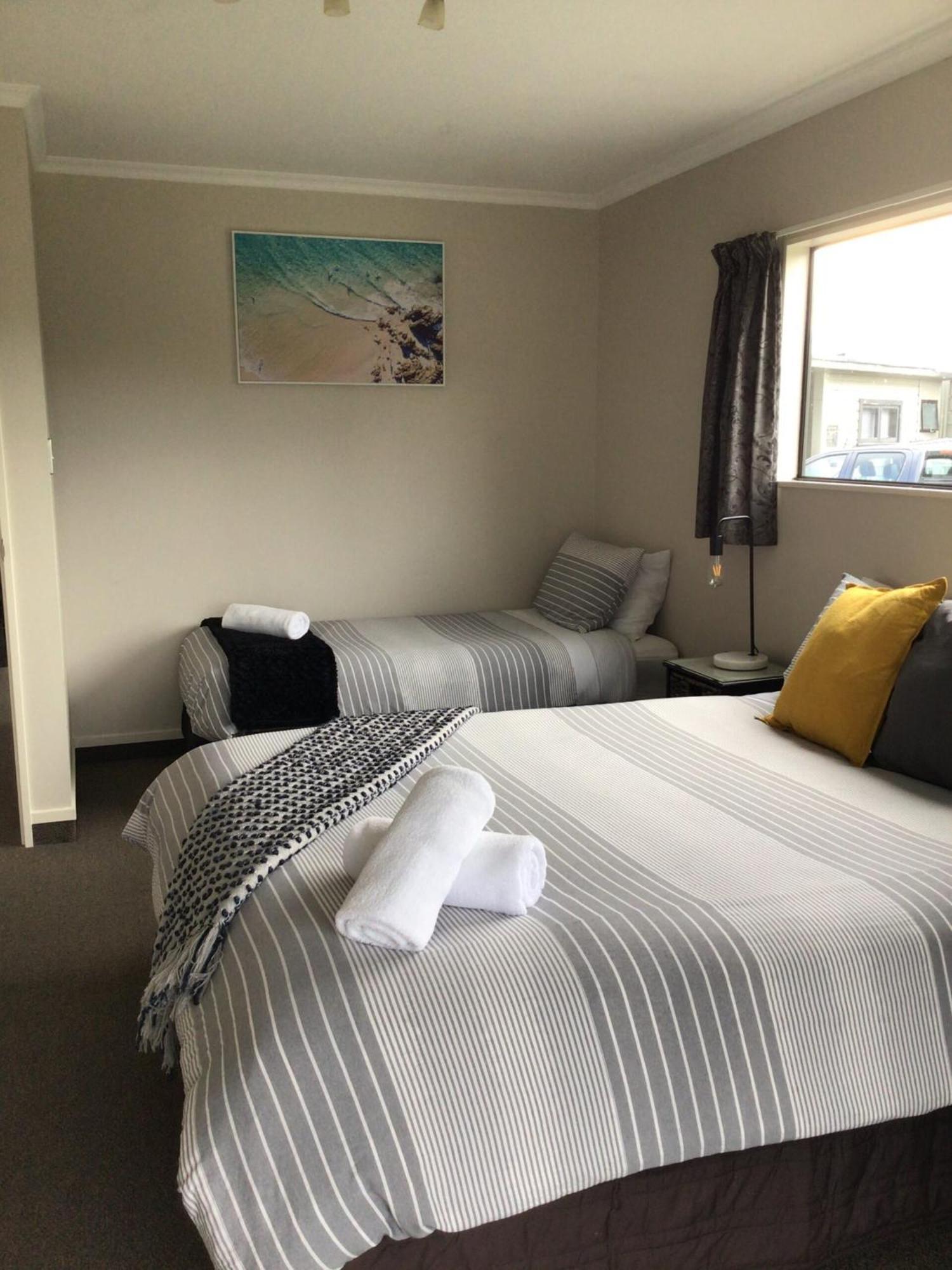 Fiordland Great Views Holiday Park Те Анау Екстериор снимка