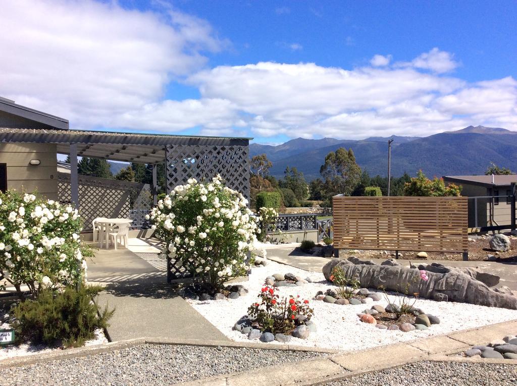 Fiordland Great Views Holiday Park Те Анау Екстериор снимка