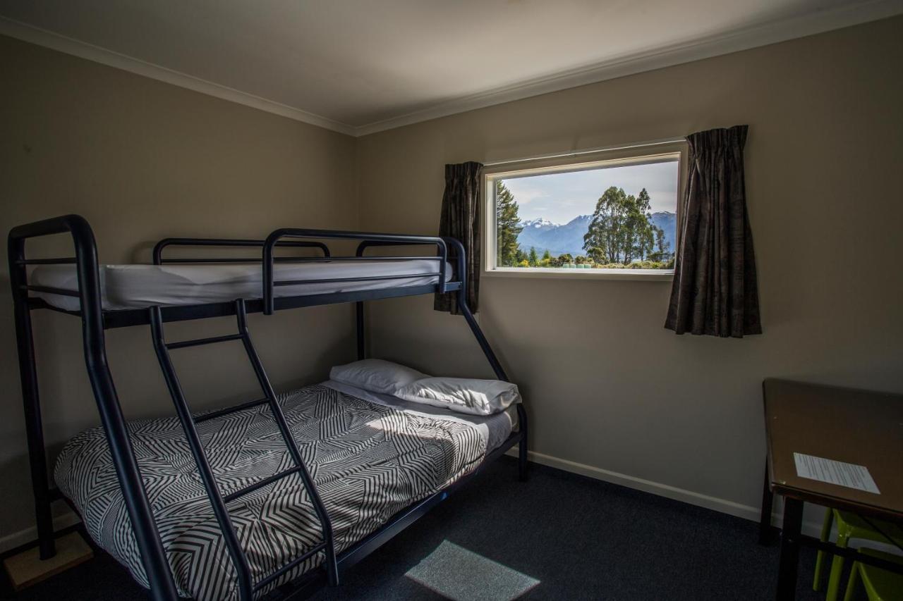 Fiordland Great Views Holiday Park Те Анау Екстериор снимка