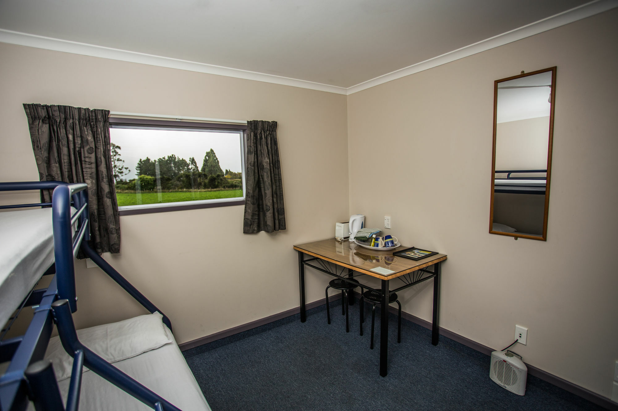 Fiordland Great Views Holiday Park Те Анау Екстериор снимка